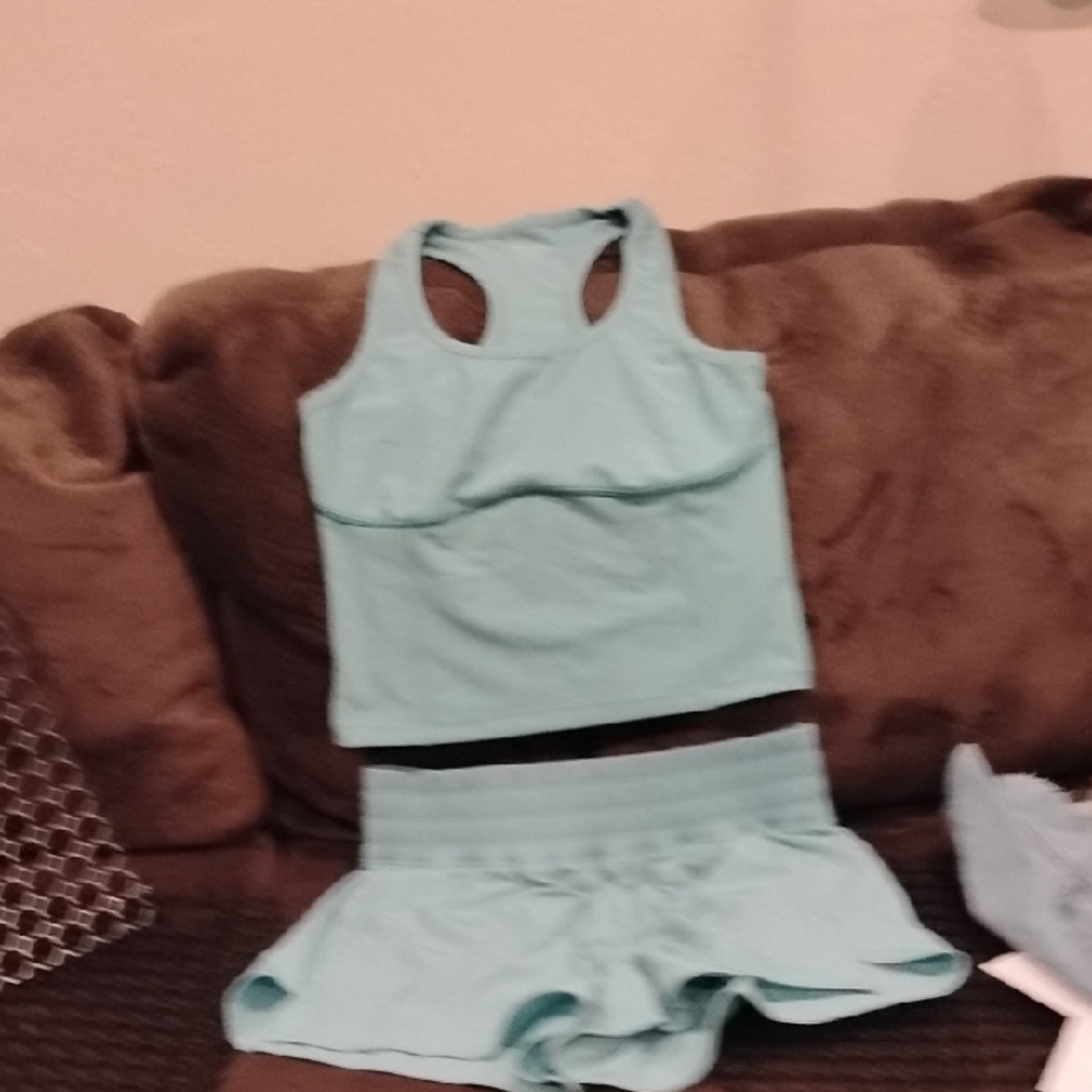 Old Navy Teal Green Activewear Set Shorts Have Lining NEVER Worn